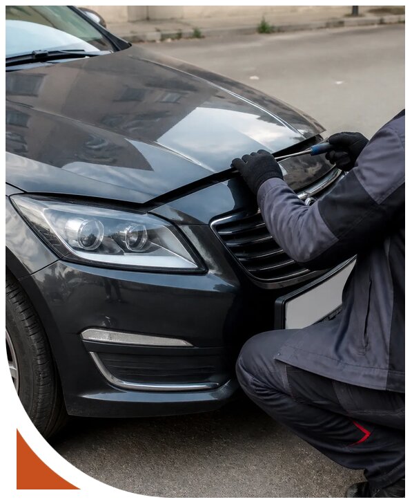 Вскрытие капота автомобиля в Перми от 2678 р. | Разлок-Прм